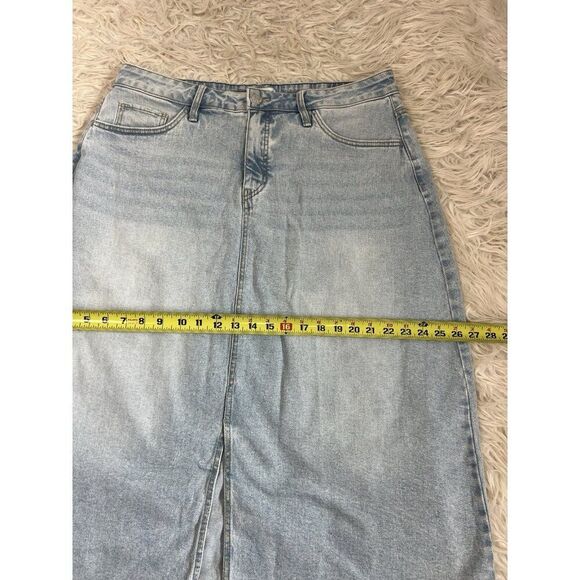 Ava & Viv Woman's Mid Rise Relaxed Fit A Line Denim Skirt Stretch Light Wash 16 - Picture 5 of 11